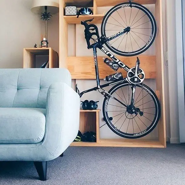 guardar la bicicleta en el armario