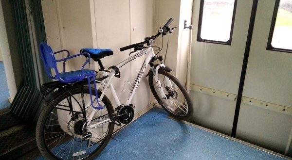 Puedes llevar tu bicicleta en el tren: normas y costes